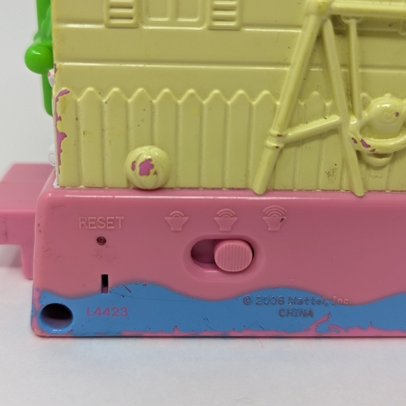 Pixel Chix Babysitter's House Yellow Mattel 2006 - Picture 10 of 16